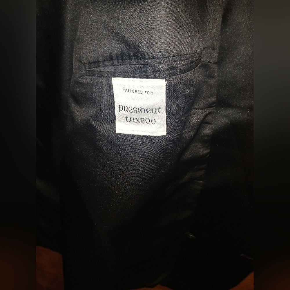 Suit Jacket - Picture 5 of 8